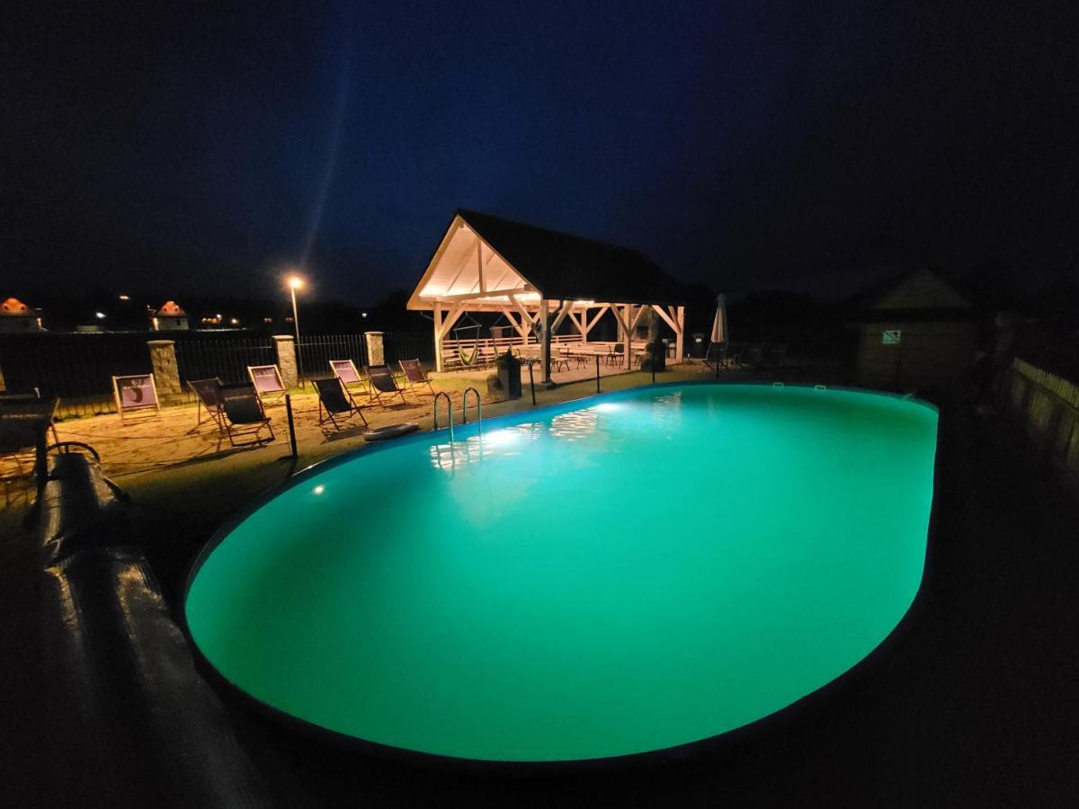 Apartamenty Grapa Resort ビャウカ エクステリア 写真